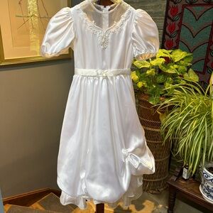 Vintage Mon Chéri Bridals Inc Flower Girl Gown Size 6